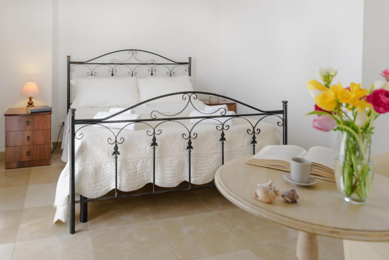 Il Vicoletto Bed & Breakfast Пулзано Екстериор снимка