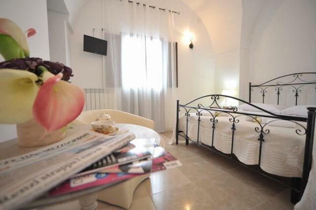 Il Vicoletto Bed & Breakfast Пулзано Екстериор снимка